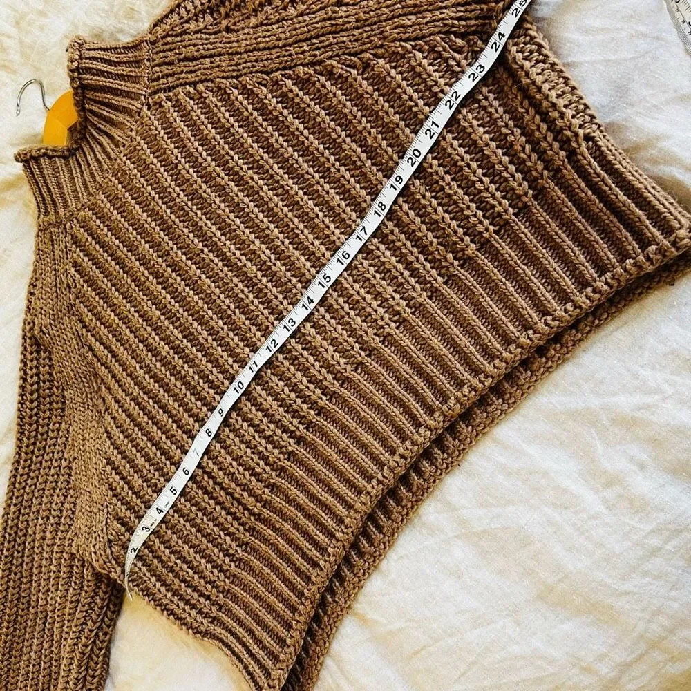 H&M chunky beige mock neck cropped pullover ribbed sweater M fall - Picture 8 of 10